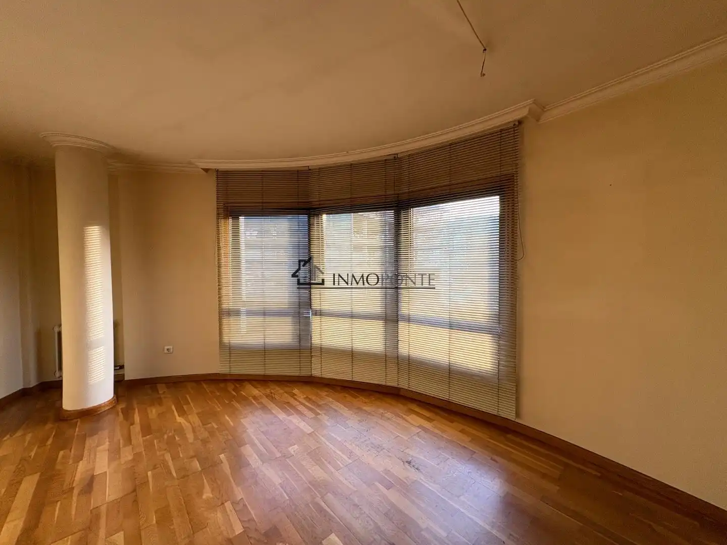 Außenansicht von Wohnung zum Verkauf in Pontevedra Capital 