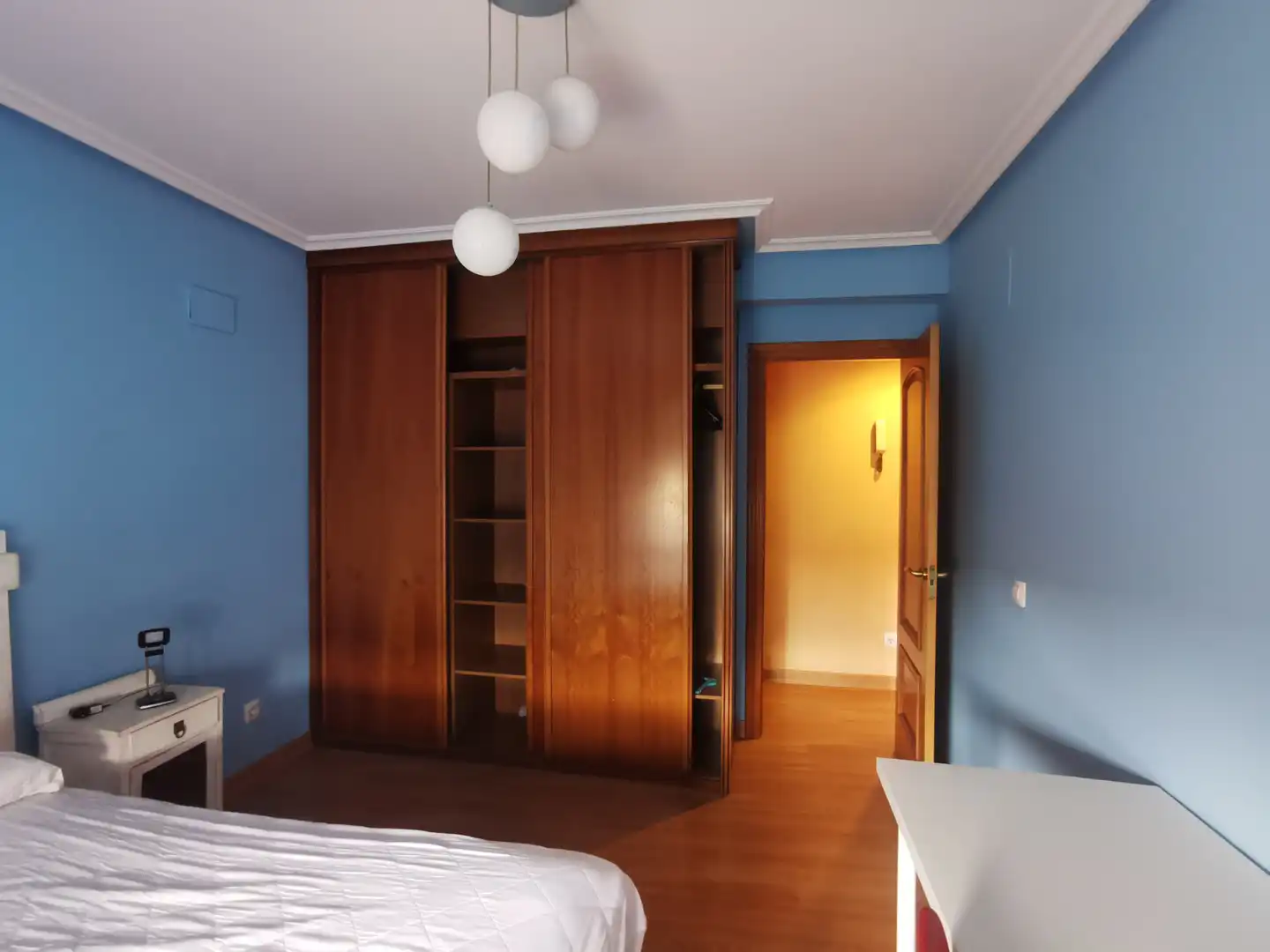 Bedroom of Flat for rent in Salamanca  with Heating, Parquet flooring and Furnished