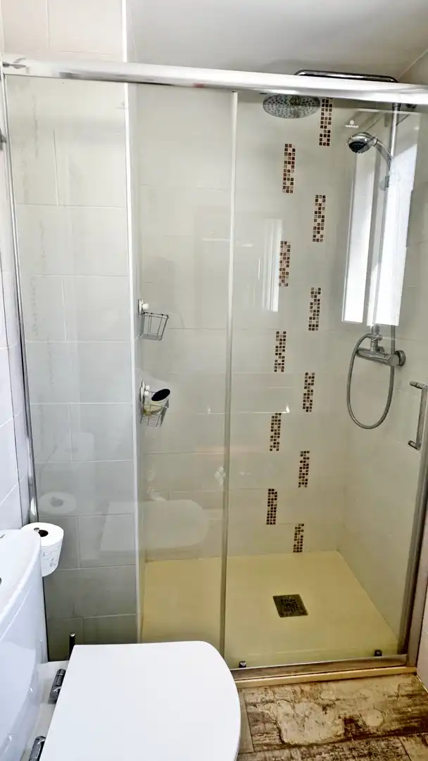 Baño de Apartamento de alquiler en Gandia con Terraza, Amueblado y Horno