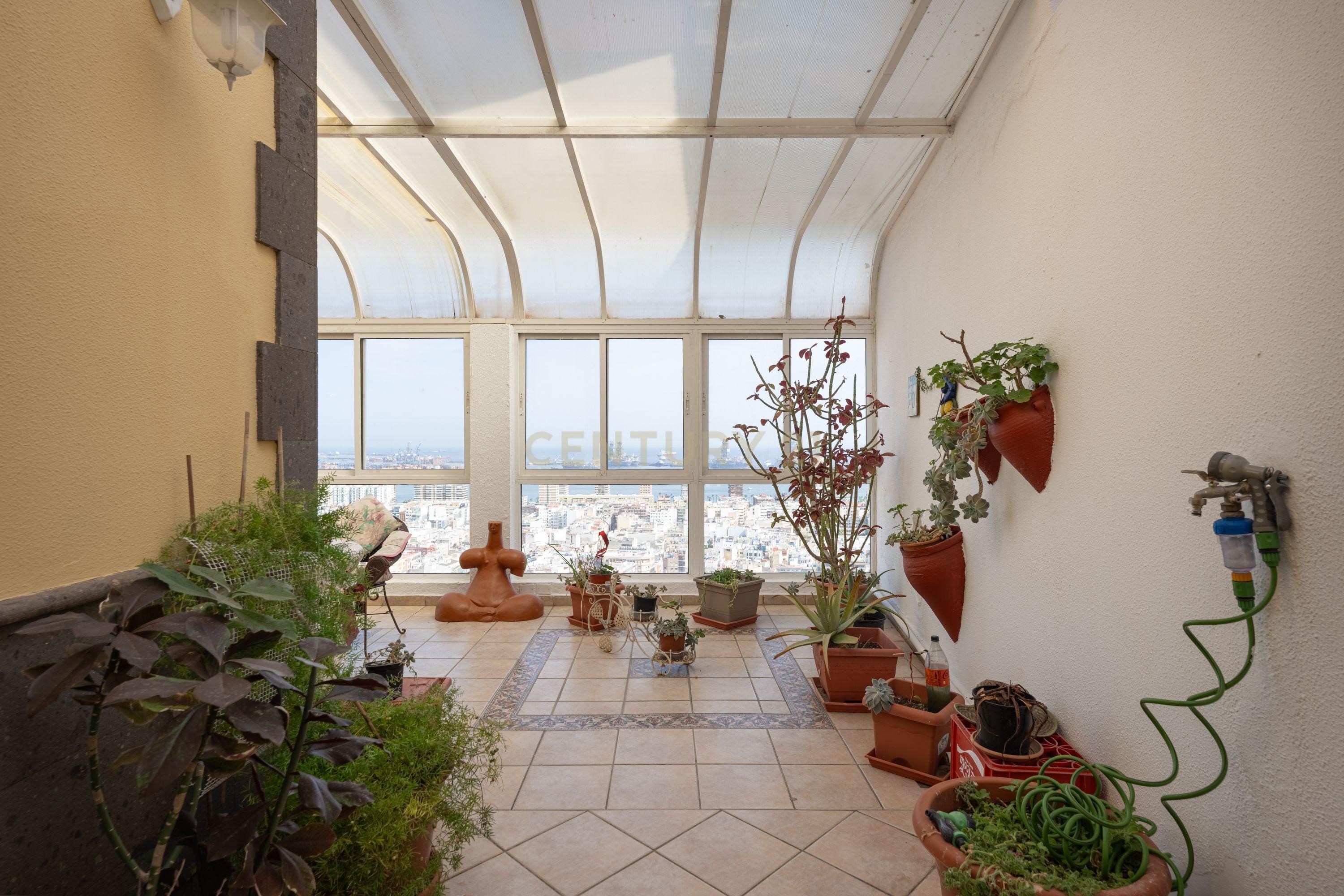 Casa o xalet en venda a Calle Rafael Mesa y López, 46, Schamann - Rehoyas