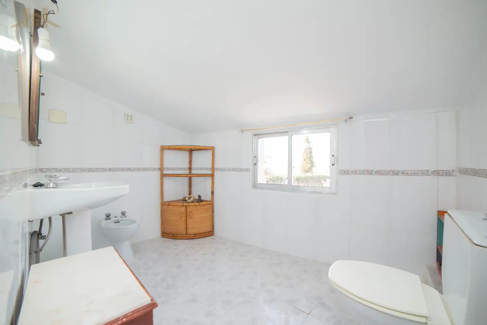 Bany de Casa o xalet en venda en Yeles amb Calefacció, Jardí privat i Terrassa