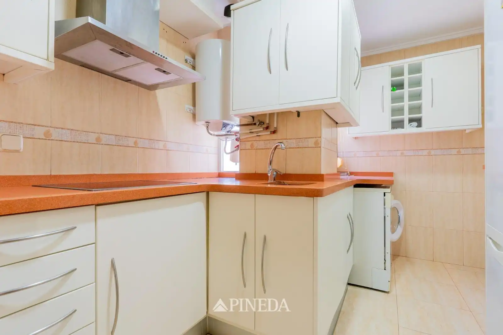 Kitchen of Flat for sale in Valencia  with Air Conditioner and Heating