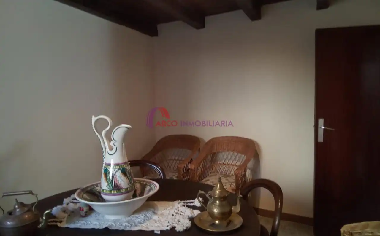 Sala d'estar de Casa o xalet en venda en Valle de Sedano amb Calefacció