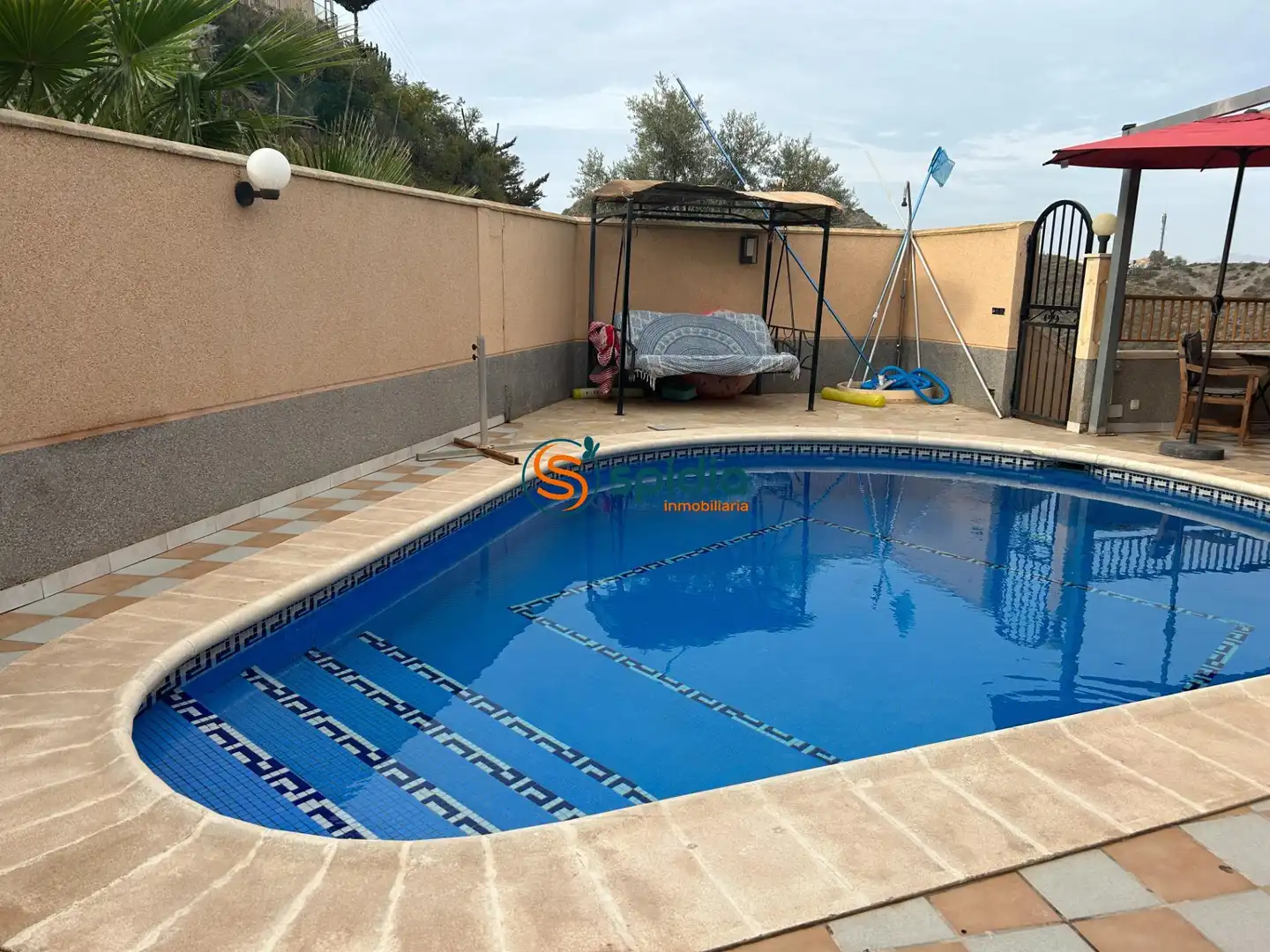 Piscina de Casa o xalet en venda en Águilas amb Calefacció, Jardí privat i Terrassa