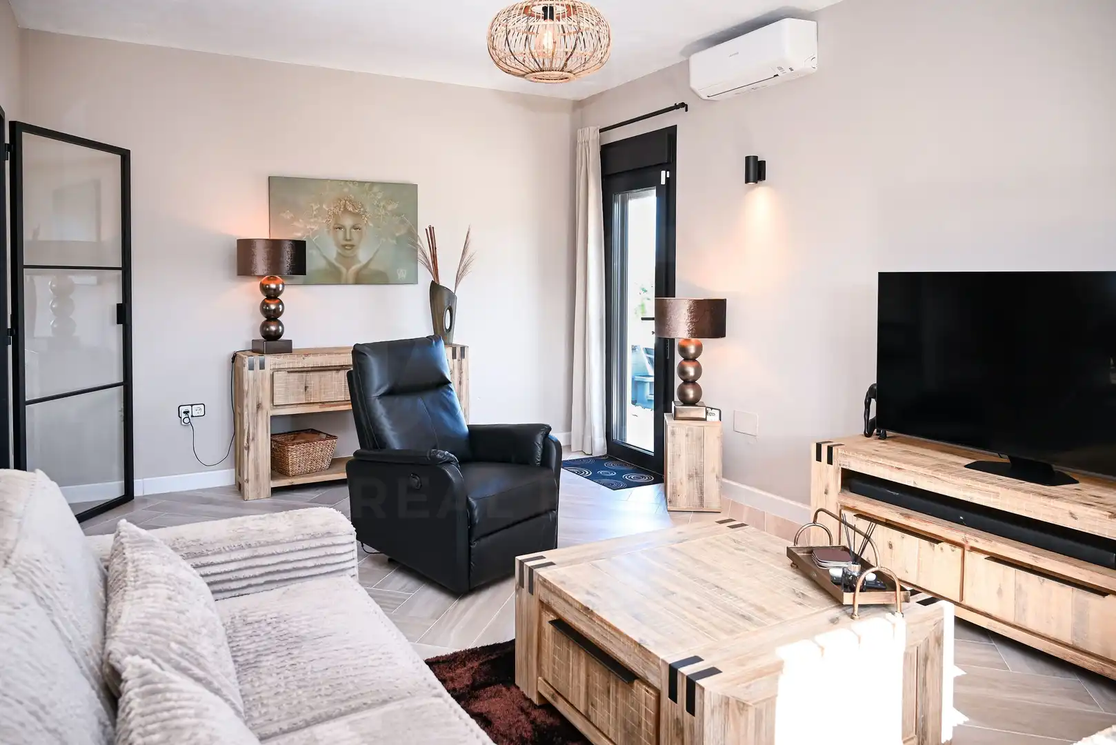 Sala d'estar de Casa o xalet en venda en Alhaurín de la Torre amb Aire condicionat, Calefacció i Terrassa