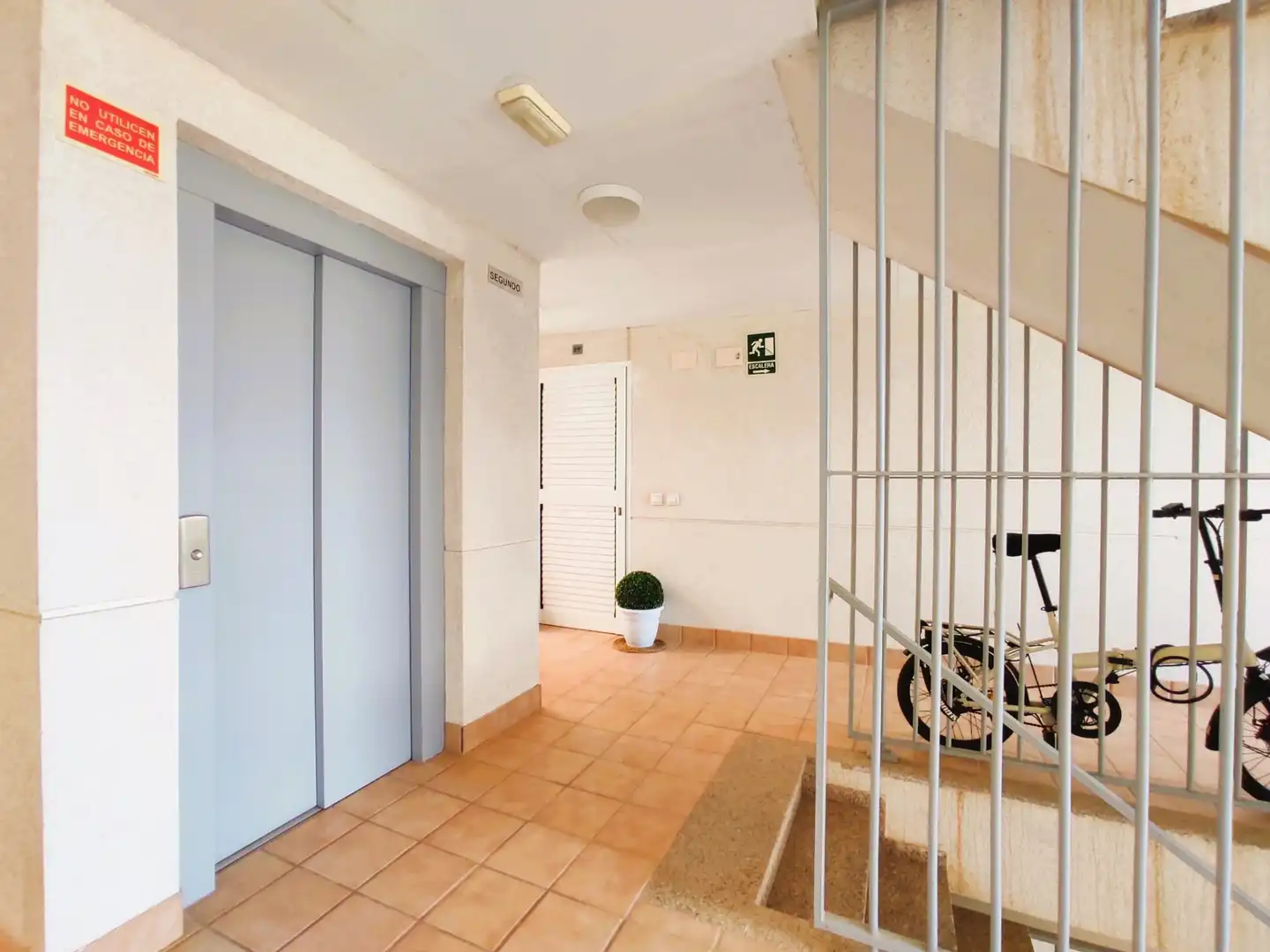 Apartments for sale in Sagunto / Sagunt  with Air Conditioner, Terrace and Furnished