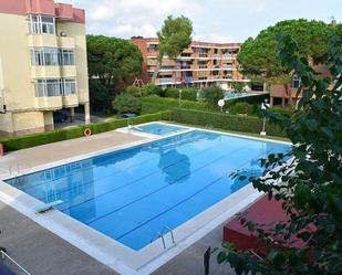 Swimming pool of Flat to rent in Gavà  with Terrace and Community pool