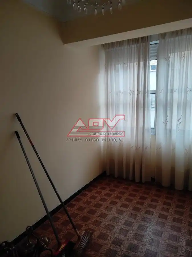 Habitación de Piso de alquiler en Ferrol con Aire acondicionado, Amueblado y Balcón