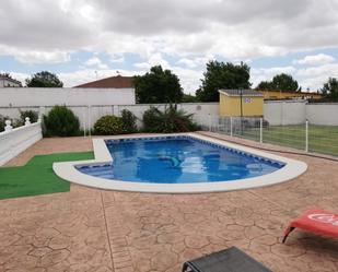 Piscina de Casa o xalet en venda en  Córdoba Capital amb Aire condicionat, Jardí privat i Terrassa