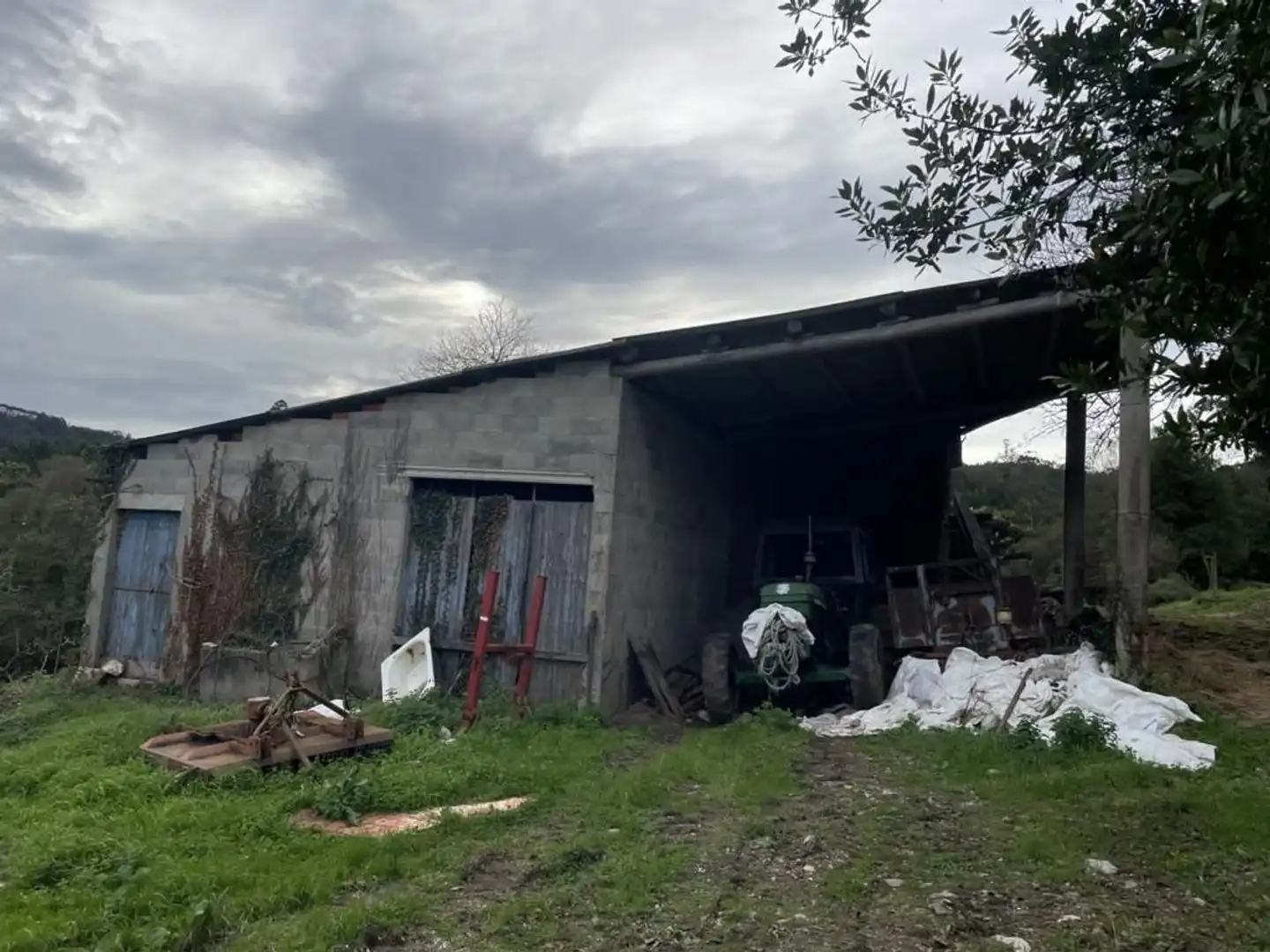 Casa rústica amb jardí en venda a Lugar Solores 2, imagen 32
