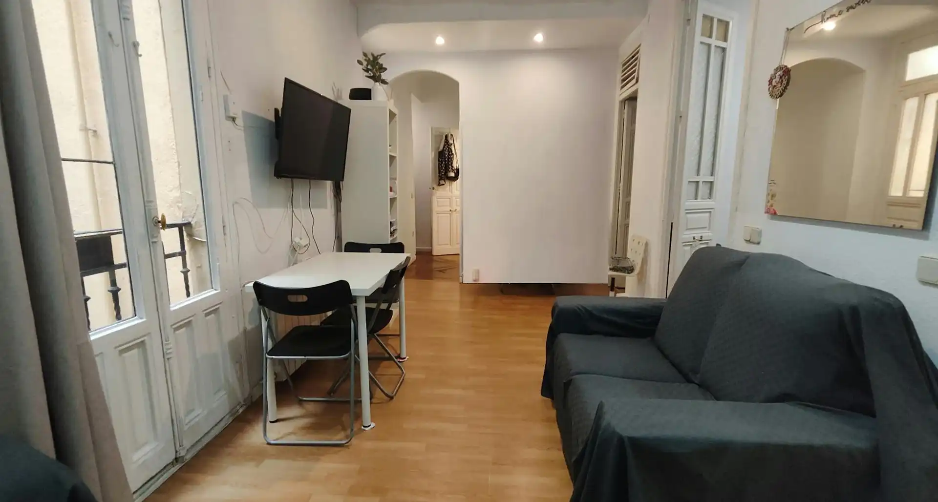 Living room of Flat for rent in Madrid  with Heating, Furnished and Washing machine