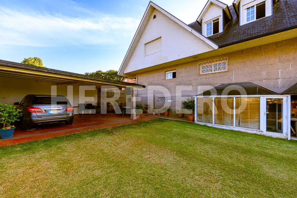 Jardín de Casa o chalet en venta en Vigo  con Calefacción, Jardín privado y Terraza