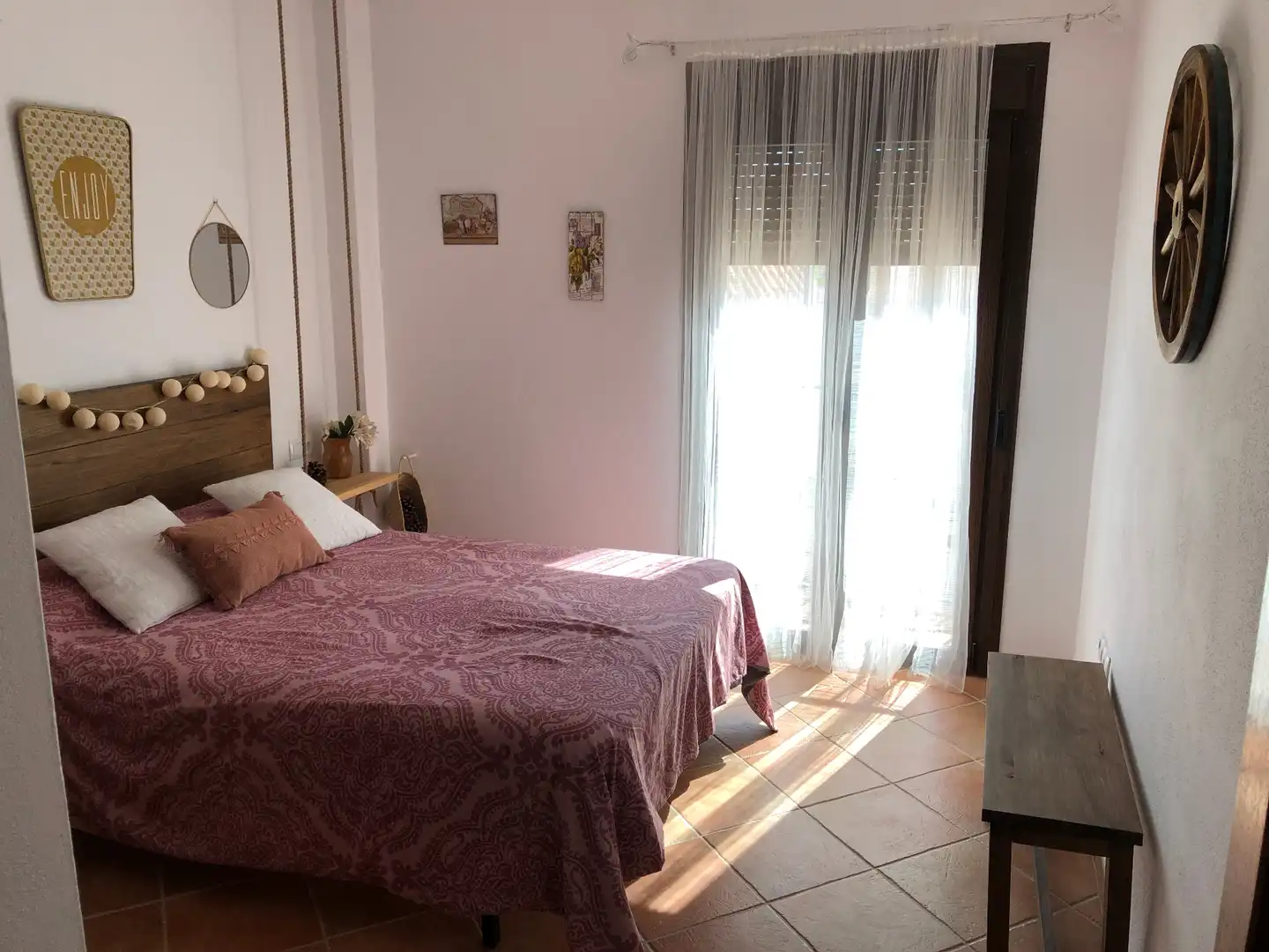 Dormitori de Casa o xalet en venda en Atajate amb Terrassa i Moblat