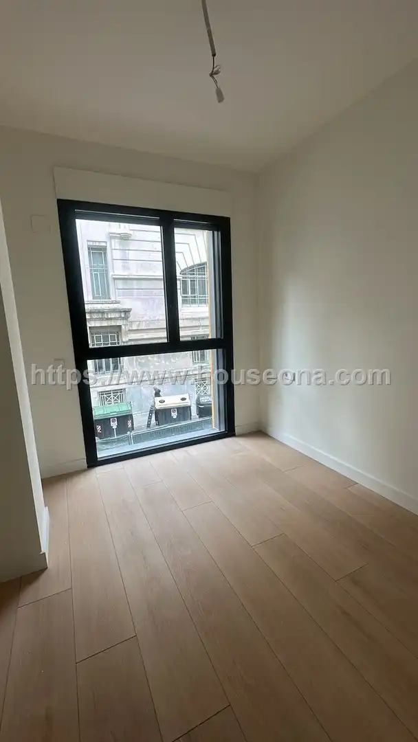 Habitación de Piso de alquiler en Bilbao  con Terraza, Trastero y Balcón