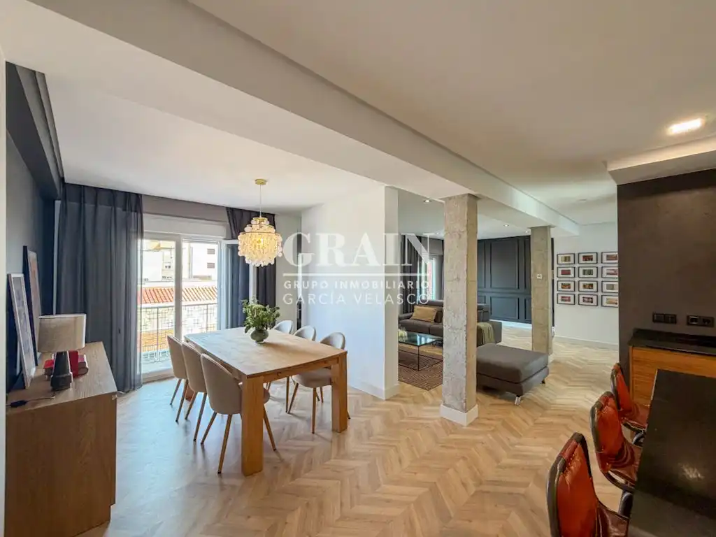 Wohnzimmer von Dachboden zur Miete in Albacete mit Heizung, Terrasse und Balkon