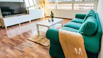 Living room of Flat to rent in  Valencia Capital  with Air Conditioner and Balcony