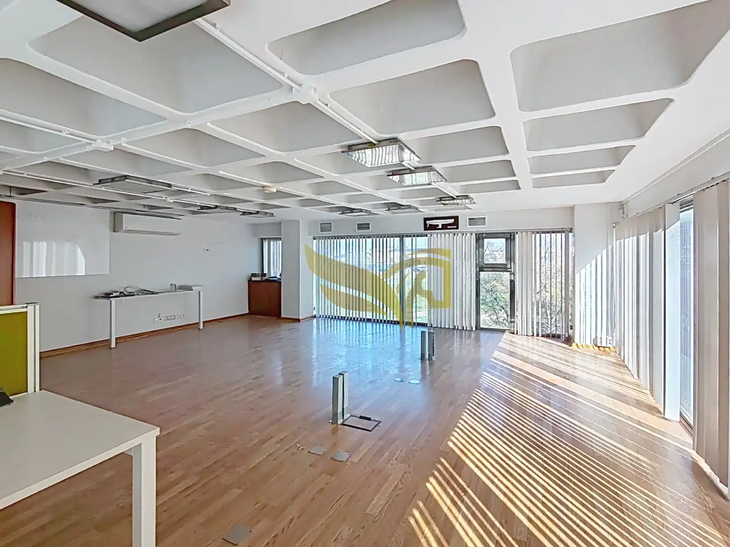 Local en venta en Alcantarilla con Aire acondicionado, Amueblado y Internet