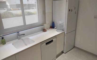 Kitchen of Flat to rent in Santa Eulària des Riu  with Air Conditioner, Heating and Private garden