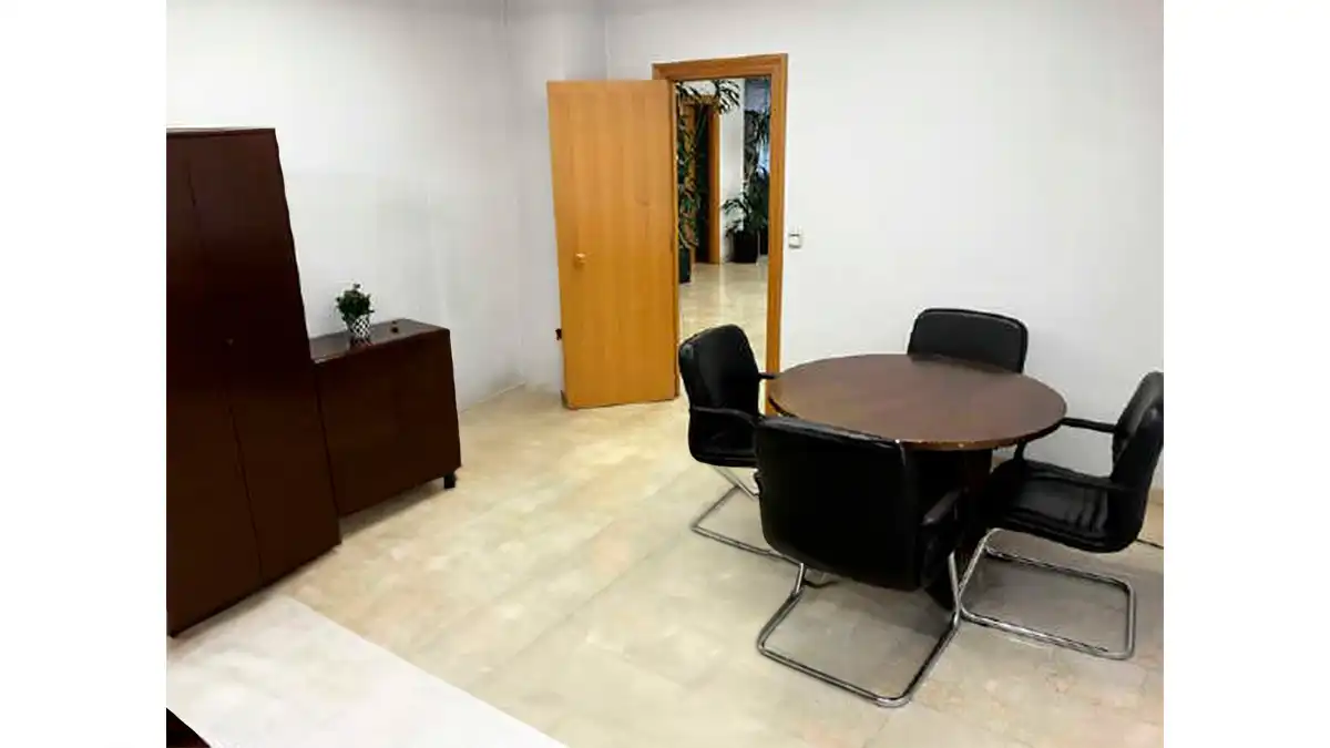 Local en venda en  Logroño