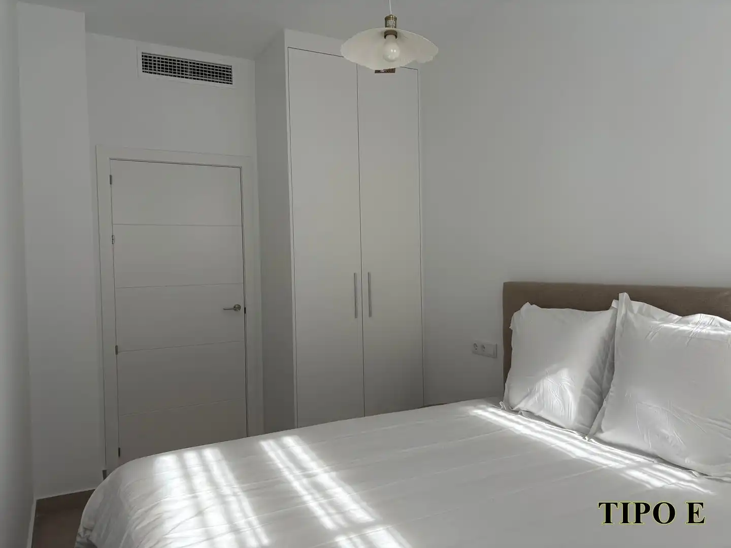Dormitori de Apartament de lloguer en Murcia amb Aire condicionat, Traster i Moblat