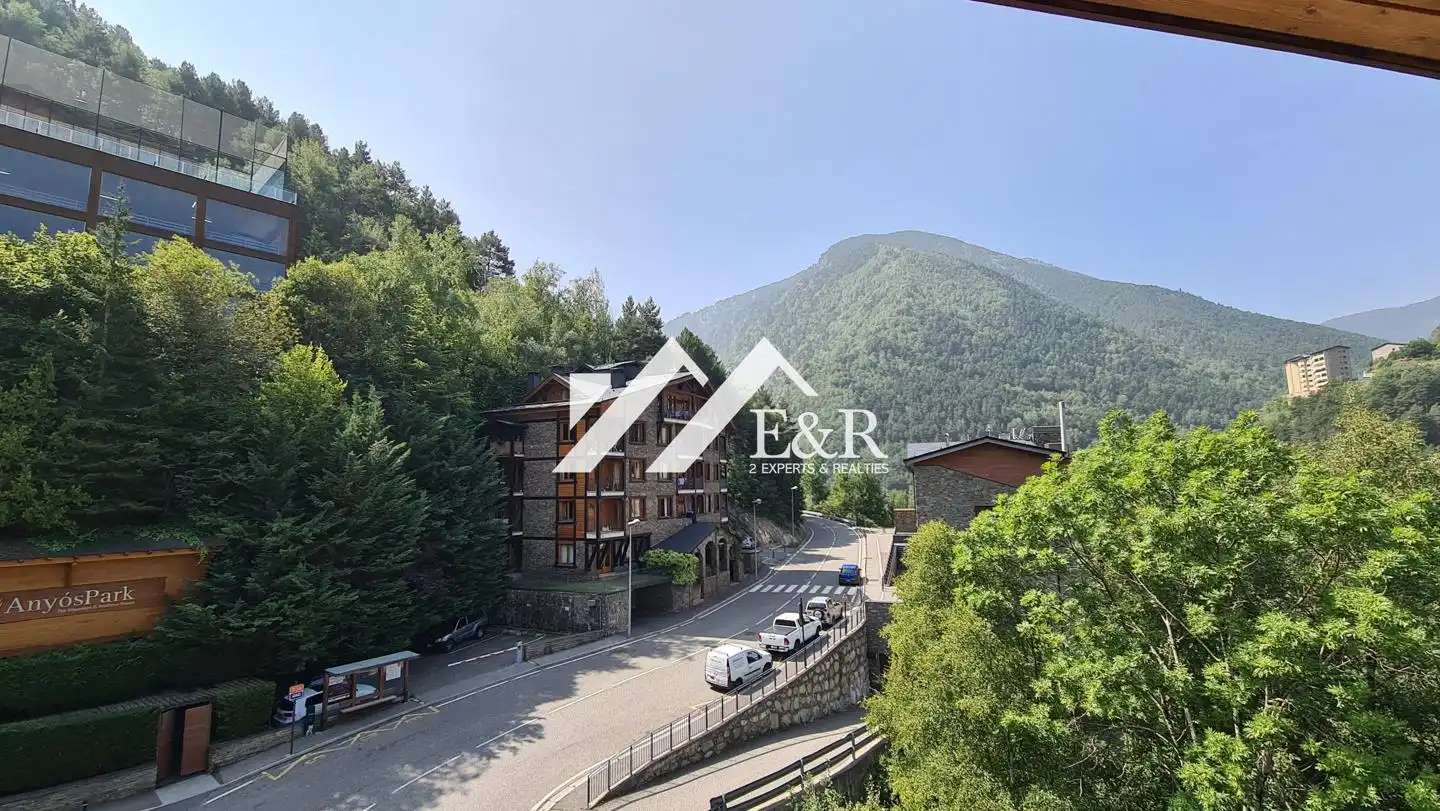 Vista exterior de Piso en venta en La Massana con Terraza y Amueblado