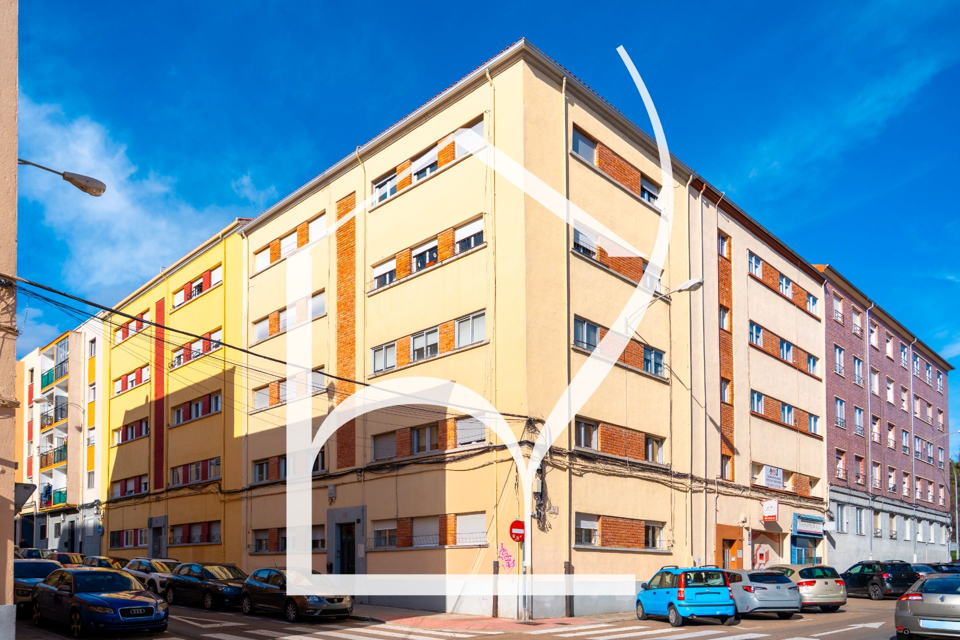 Vista exterior de Pis en venda en Salamanca Capital amb Calefacció, Parquet i Moblat