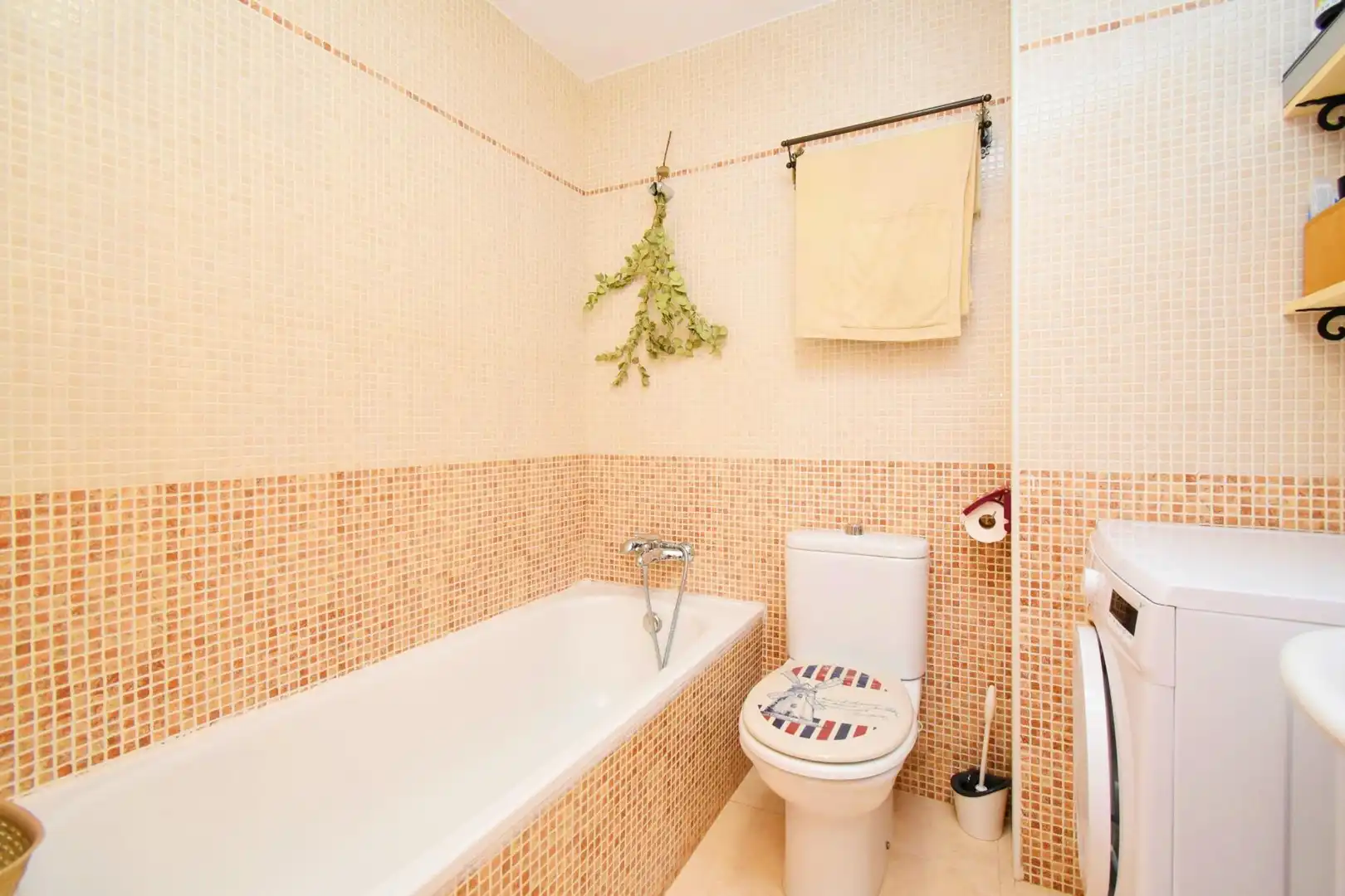 Badezimmer von Wohnung zum Verkauf in Vícar mit Terrasse, Möbliert und Gemeinschaftspool