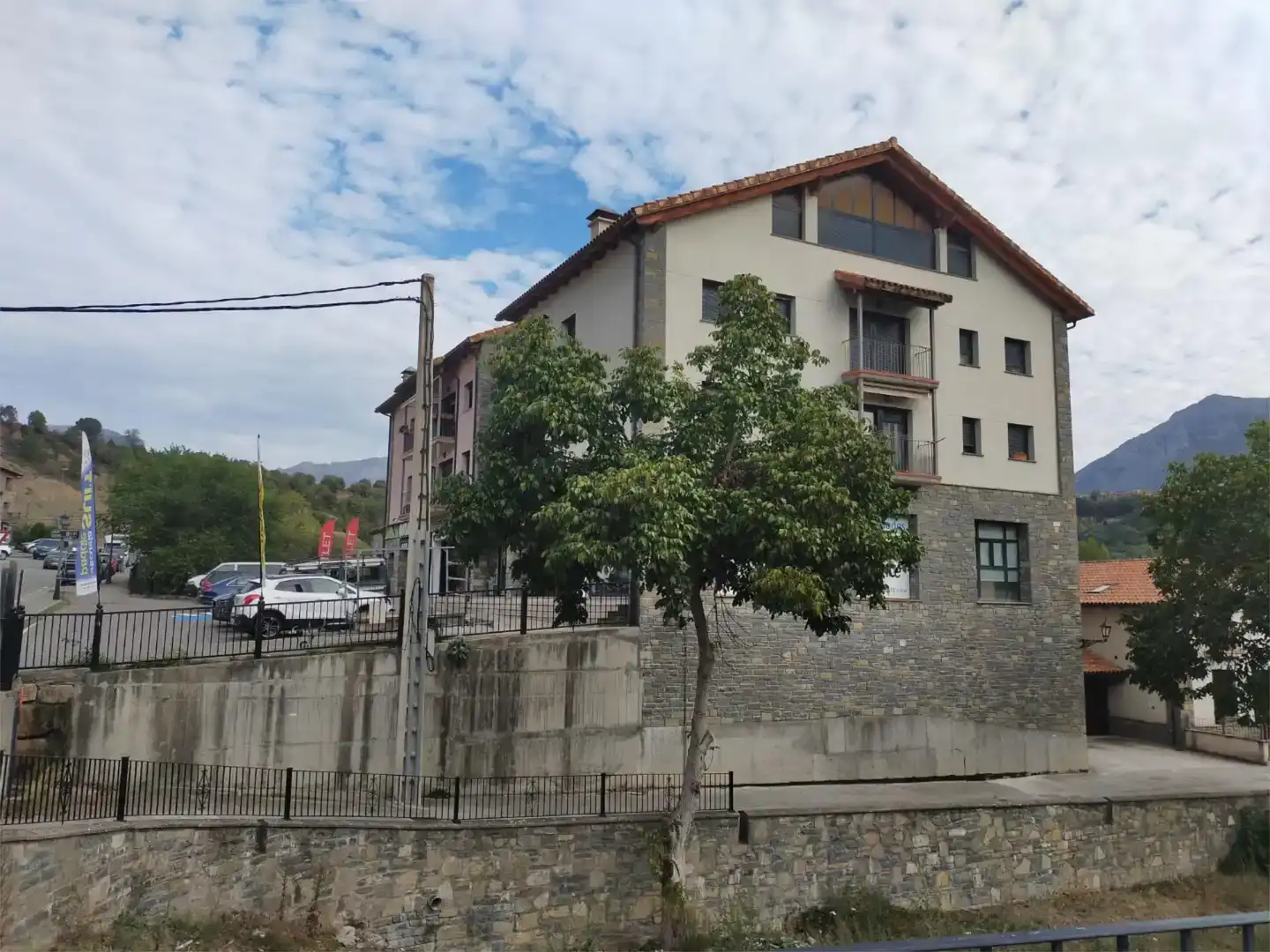 Exterior view of Apartments for rent in Puértolas  with Parquet flooring, Furnished and Oven