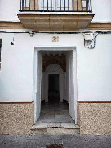 Local comercial en Alquiler en Plaza de España, 25 en Casco Histórico - Zona Alta