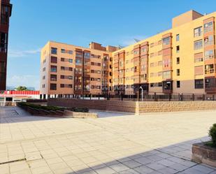 Exterior view of Flat for sale in  Madrid Capital  with Air Conditioner and Community pool