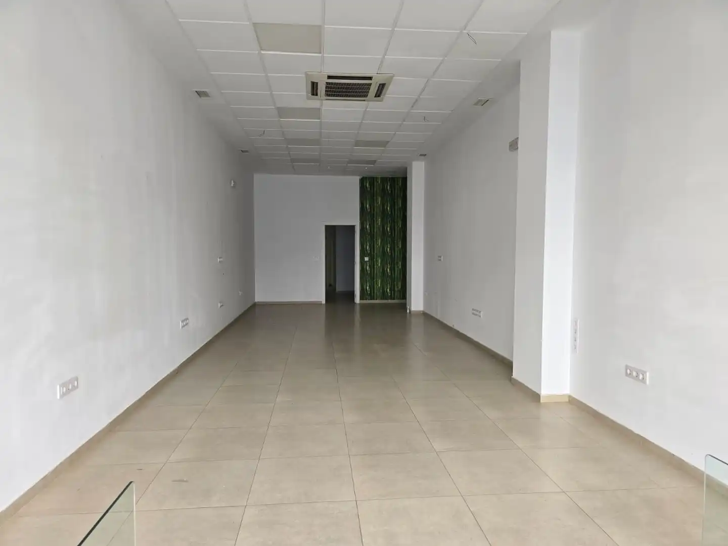 Gewerbefläche zur Miete in Avenida Marcos Redondo, imagen 3