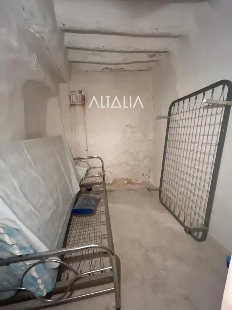 Houses for sale in Torrubia del Castillo
