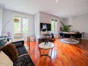 Piso con balcón en venta en Moncloa - Aravaca