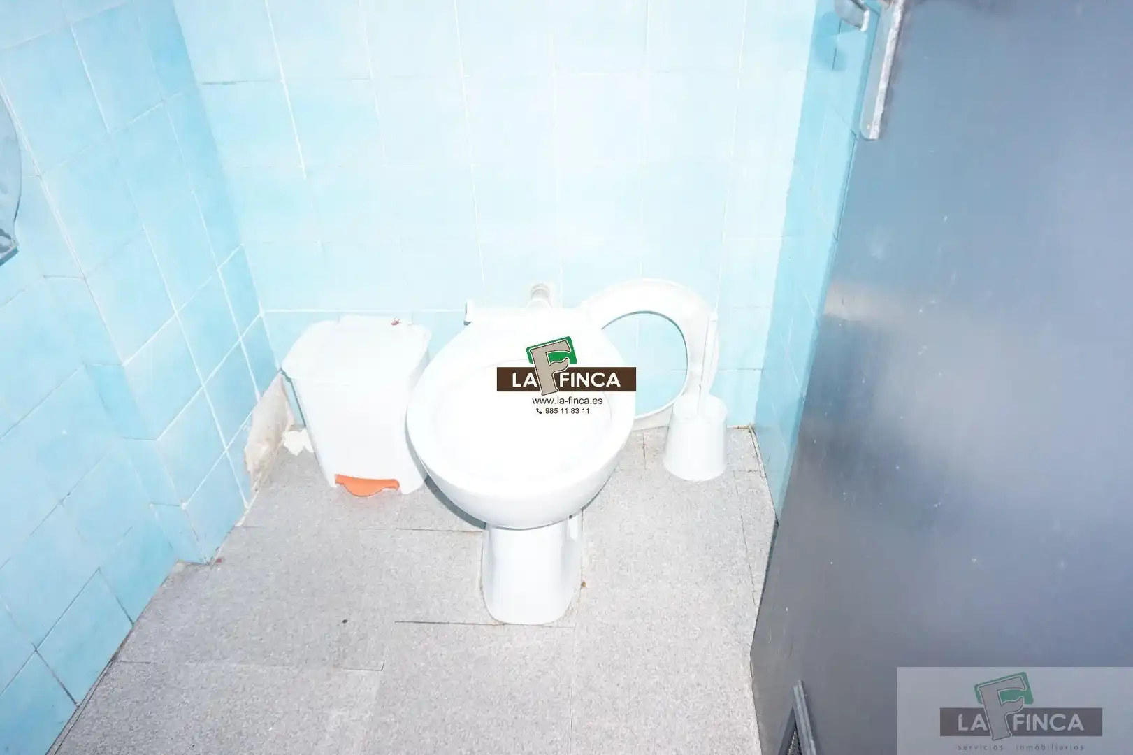 Bathroom of Commercial properties for rent in Oviedo 