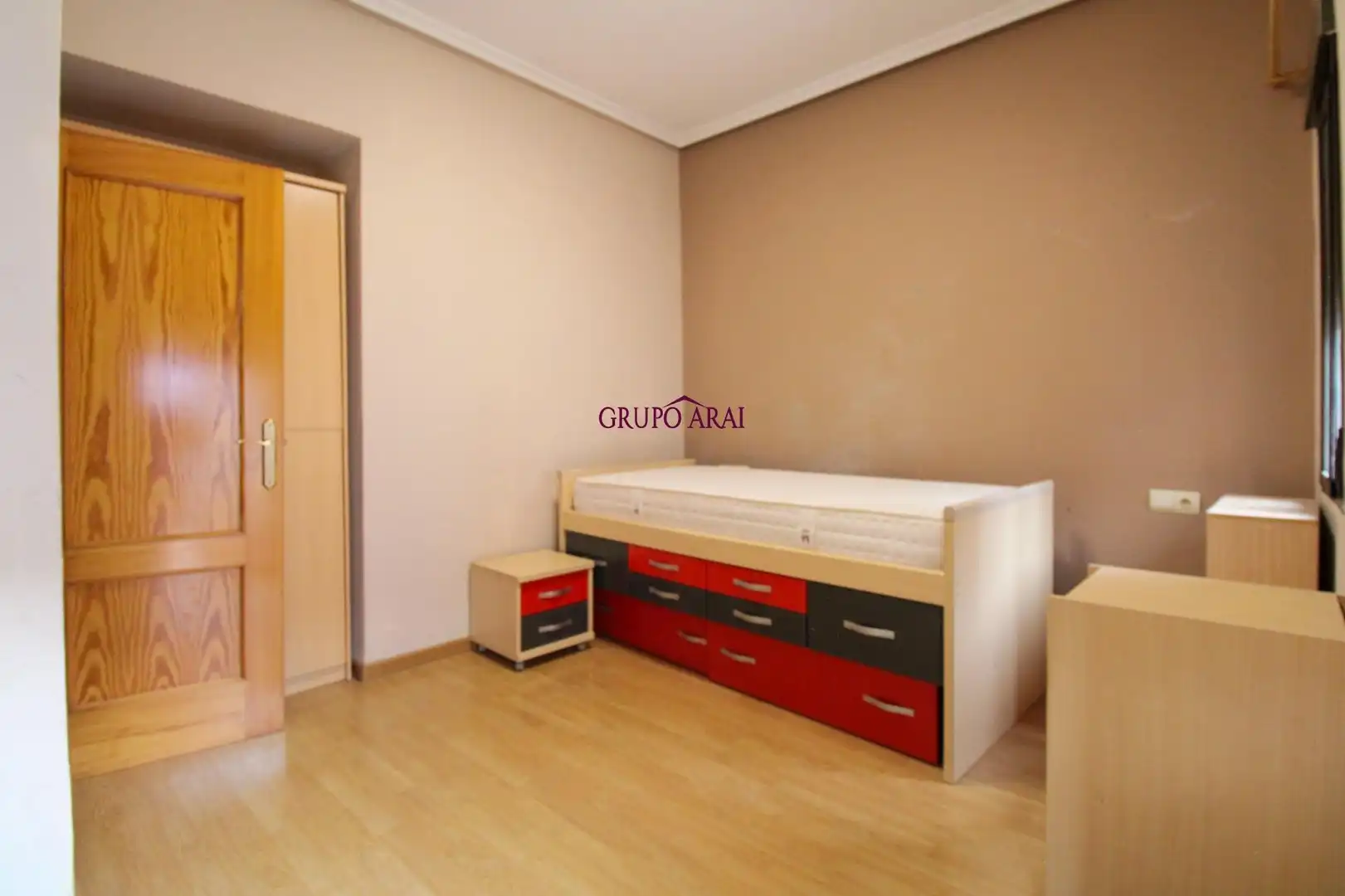 Dormitori de Casa o xalet en venda en Alicante / Alacant amb Aire condicionat, Terrassa i Balcó