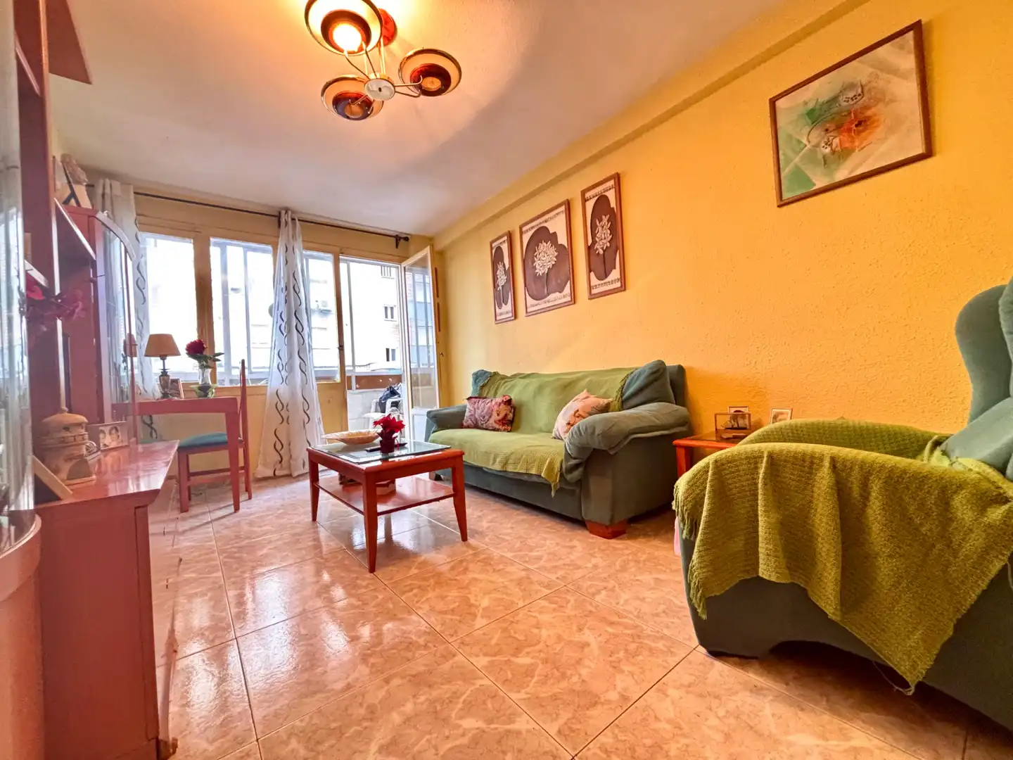 Sala de estar de Piso en venta en Alicante / Alacant con Aire acondicionado, Amueblado y Lavadora