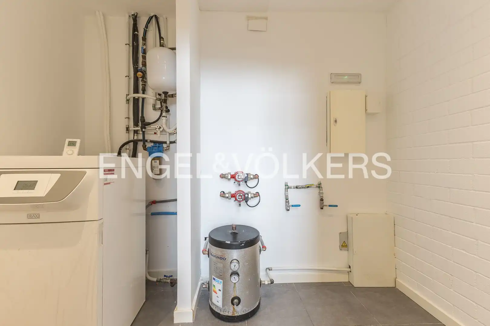 Houses for sale in Bruguers