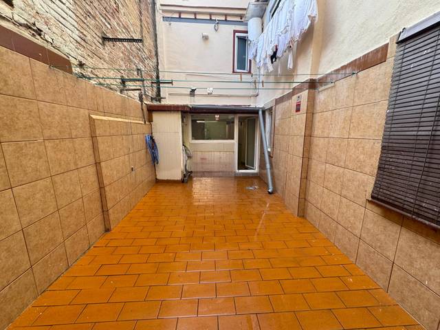 Planta baja en Venta en Hostafrancs