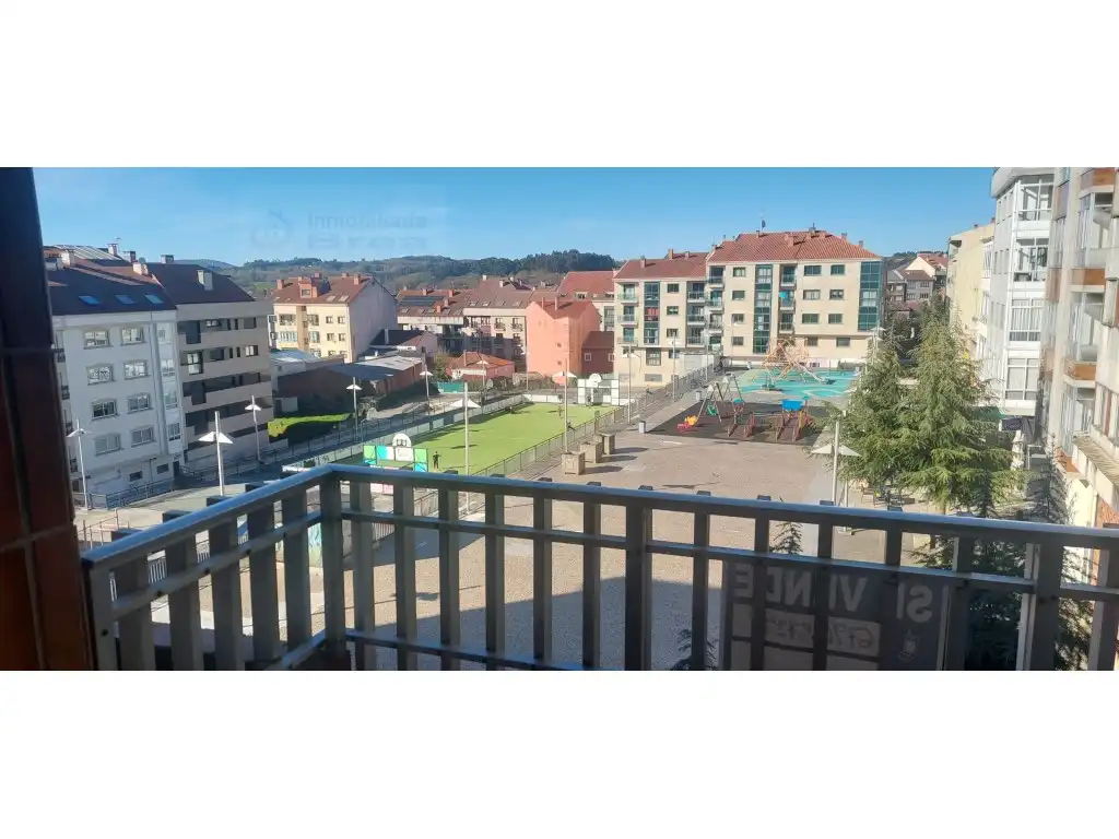 Vista exterior de Piso en venta en Lalín