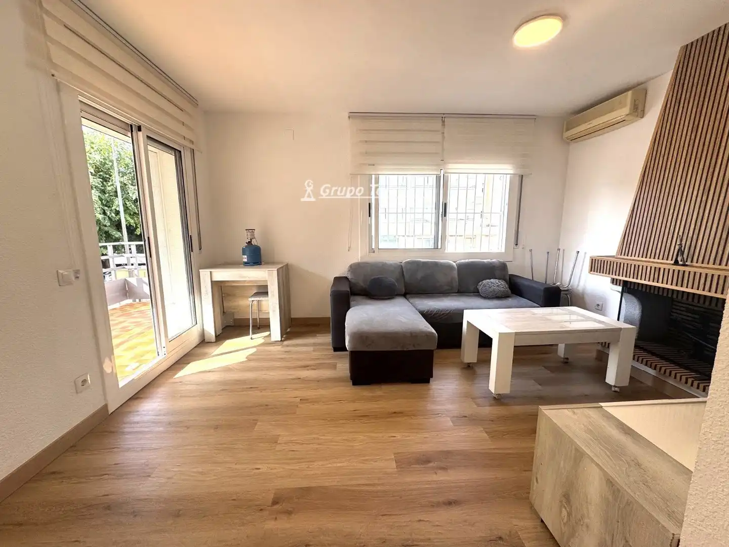 Sala d'estar de Casa o xalet en venda en Creixell amb Aire condicionat, Calefacció i Jardí privat