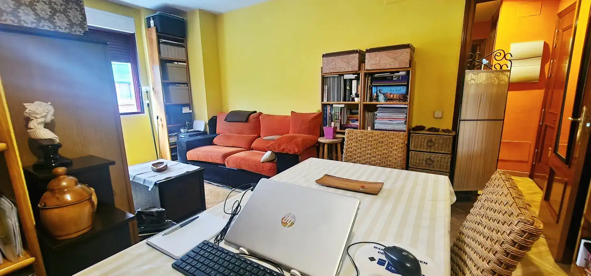 Living room of Flat for sale in  Madrid Capital  with Air Conditioner