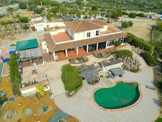 Casa-chalet en Venta en Vera Ciudad