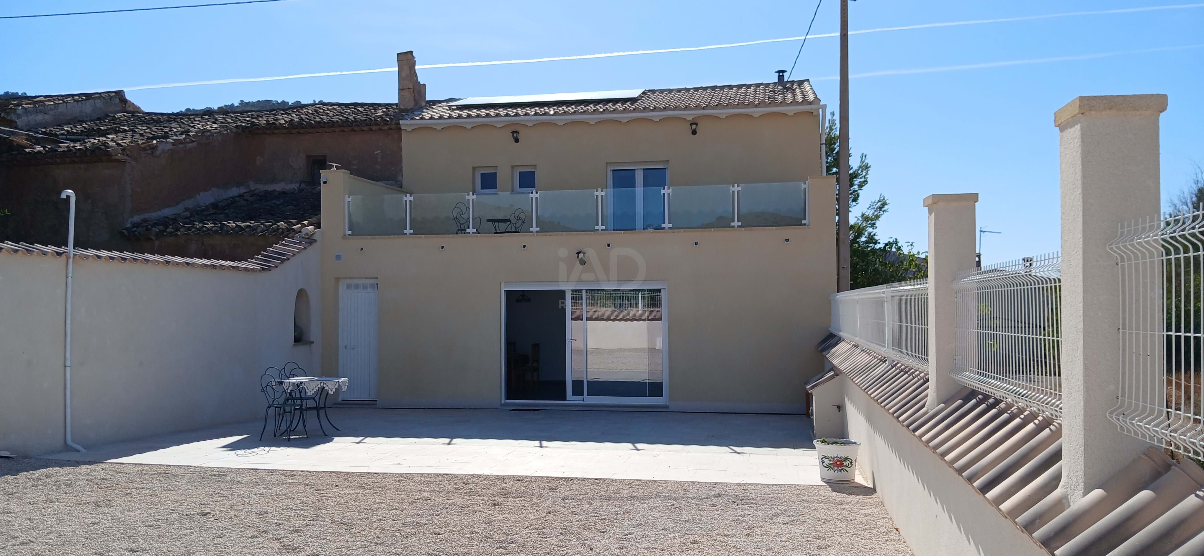 Vista exterior de Casa o xalet en venda en Orihuela amb Aire condicionat, Calefacció i Terrassa