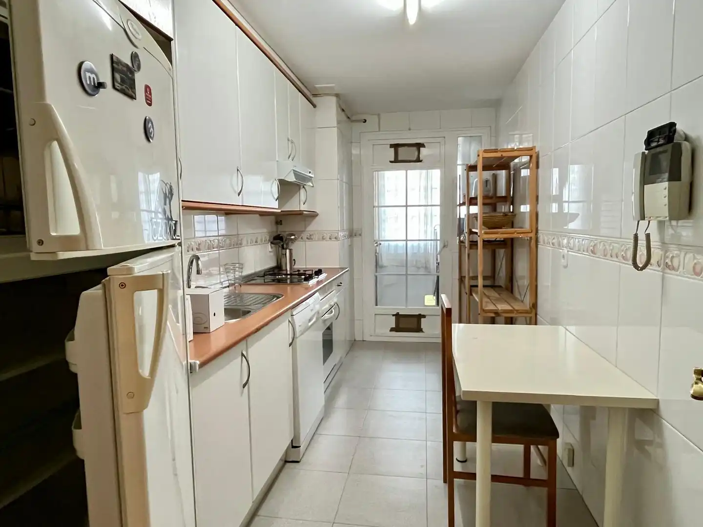 Kitchen of Flat for share in Villanueva de la Cañada  with Heating, Parquet flooring and Terrace