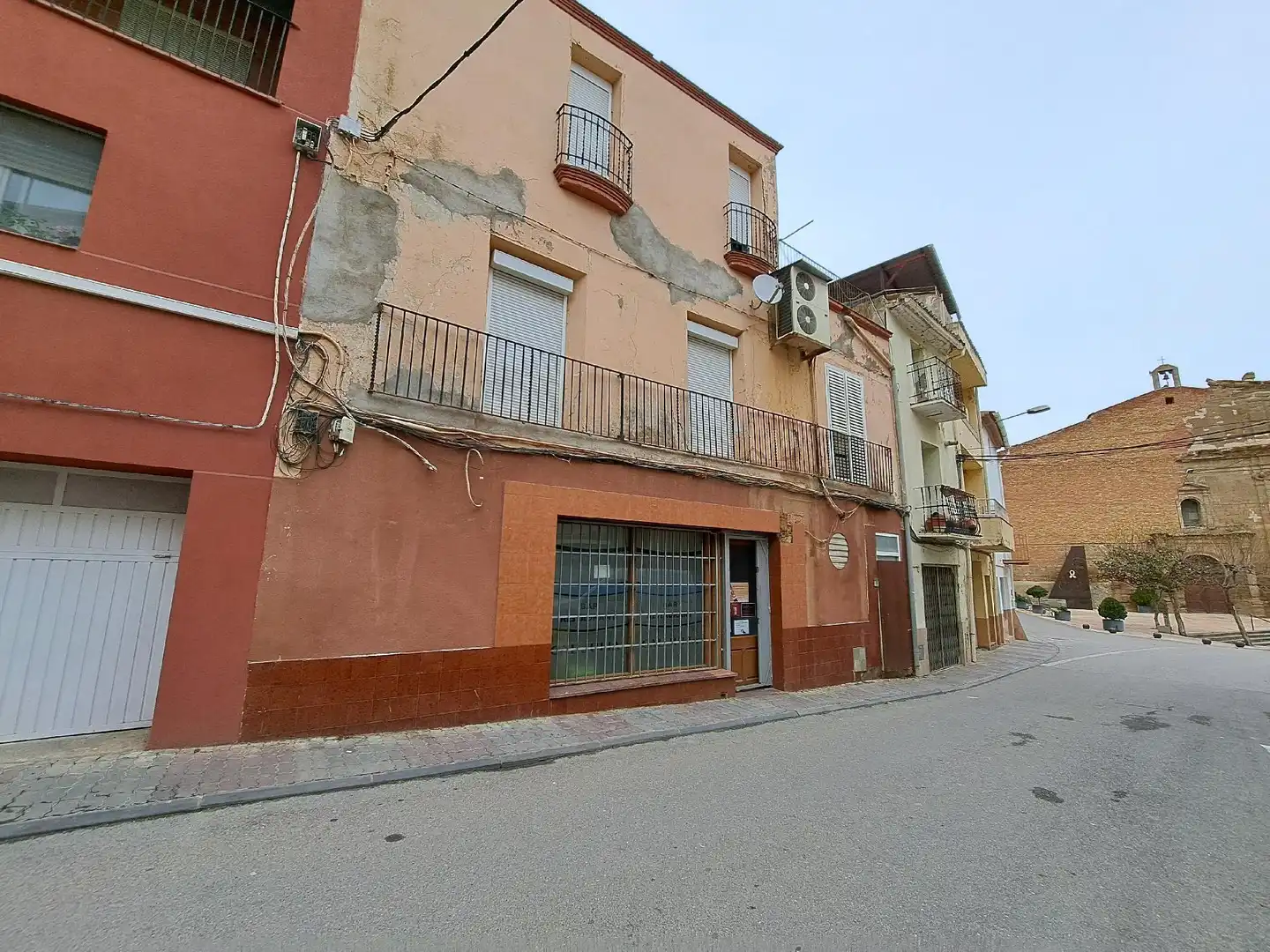 Vista exterior de Local en venta en Alguaire