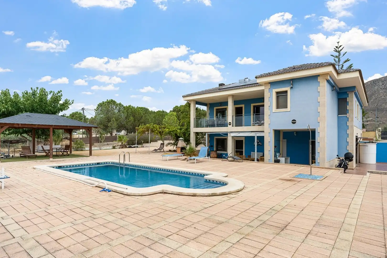 Piscina de Casa o chalet en venta en Alicante / Alacant con Aire acondicionado, Jardín privado y Terraza