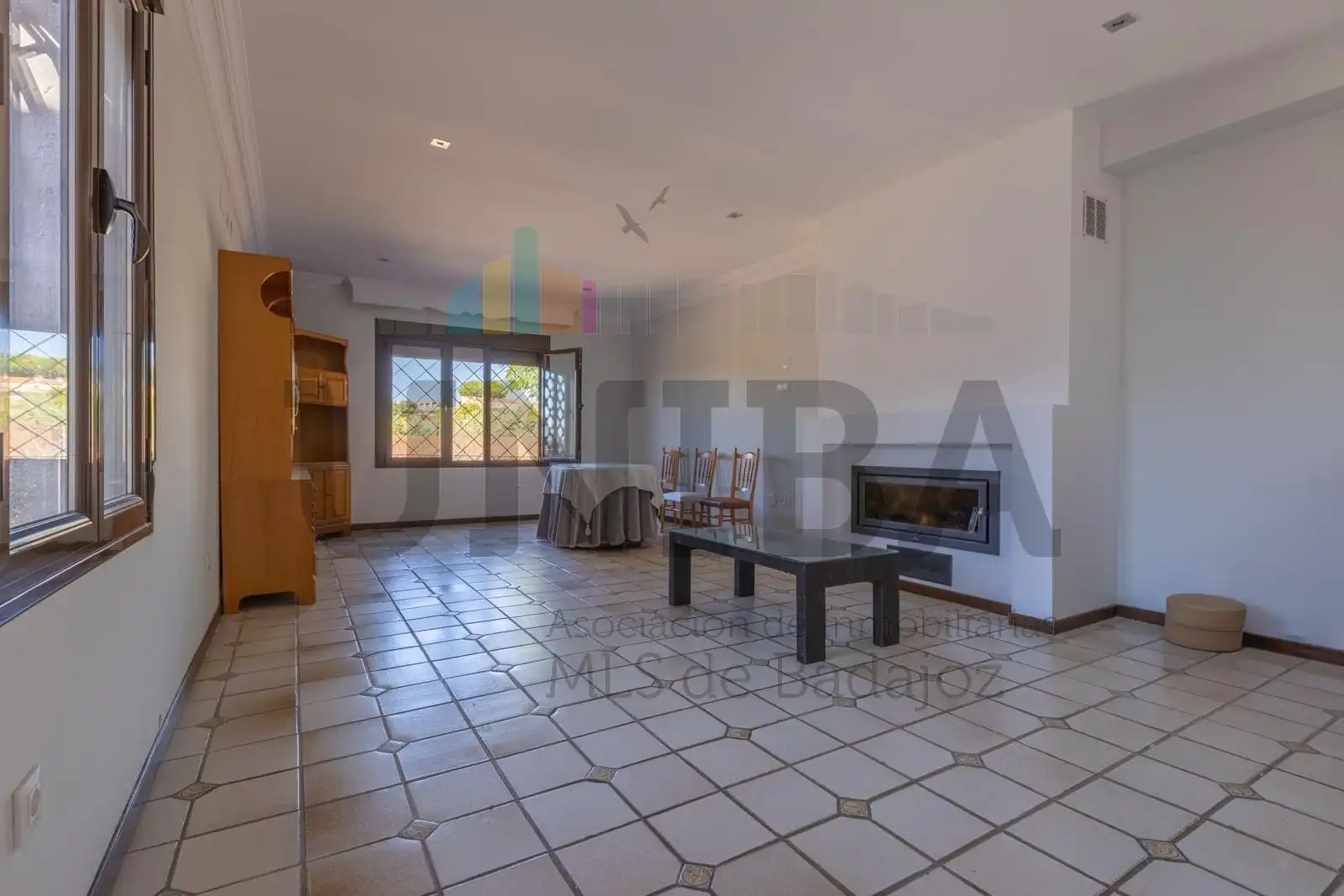 Casa o xalet en venda en Badajoz amb Aire condicionat, Jardí privat i Piscina
