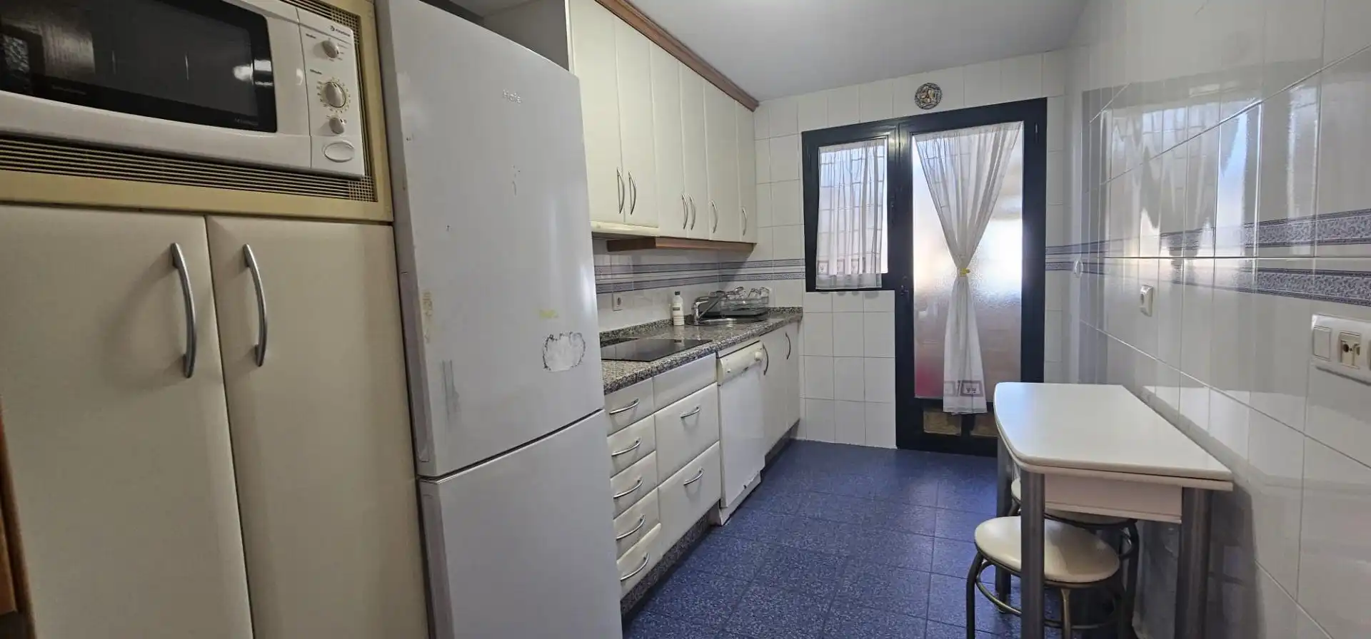 Küche von Wohnung zur Miete in Badajoz mit Klimaanlage und Heizung
