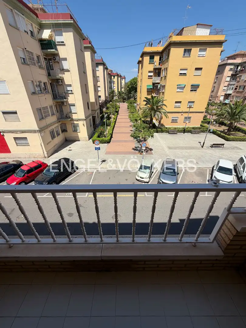 Terrassa de Pis de lloguer en Sagunto / Sagunt amb Aire condicionat, Calefacció i Moblat
