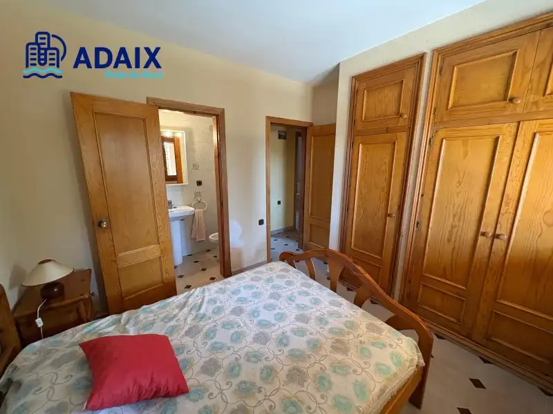 Habitación de Casa o chalet en venta en Roda de Berà con Terraza, Trastero y Horno